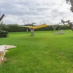 Masseria Un Posto Al Sole Alojamento de Acomodação e Pequeno-almoço 4*