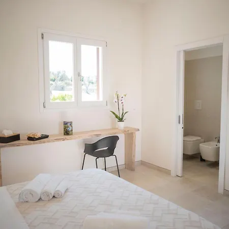Masseria Un Posto Al Sole فندق مبيت وإفطار أوترانتو