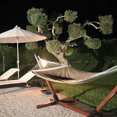 فندق مبيت وإفطار Masseria Un Posto Al Sole 4*